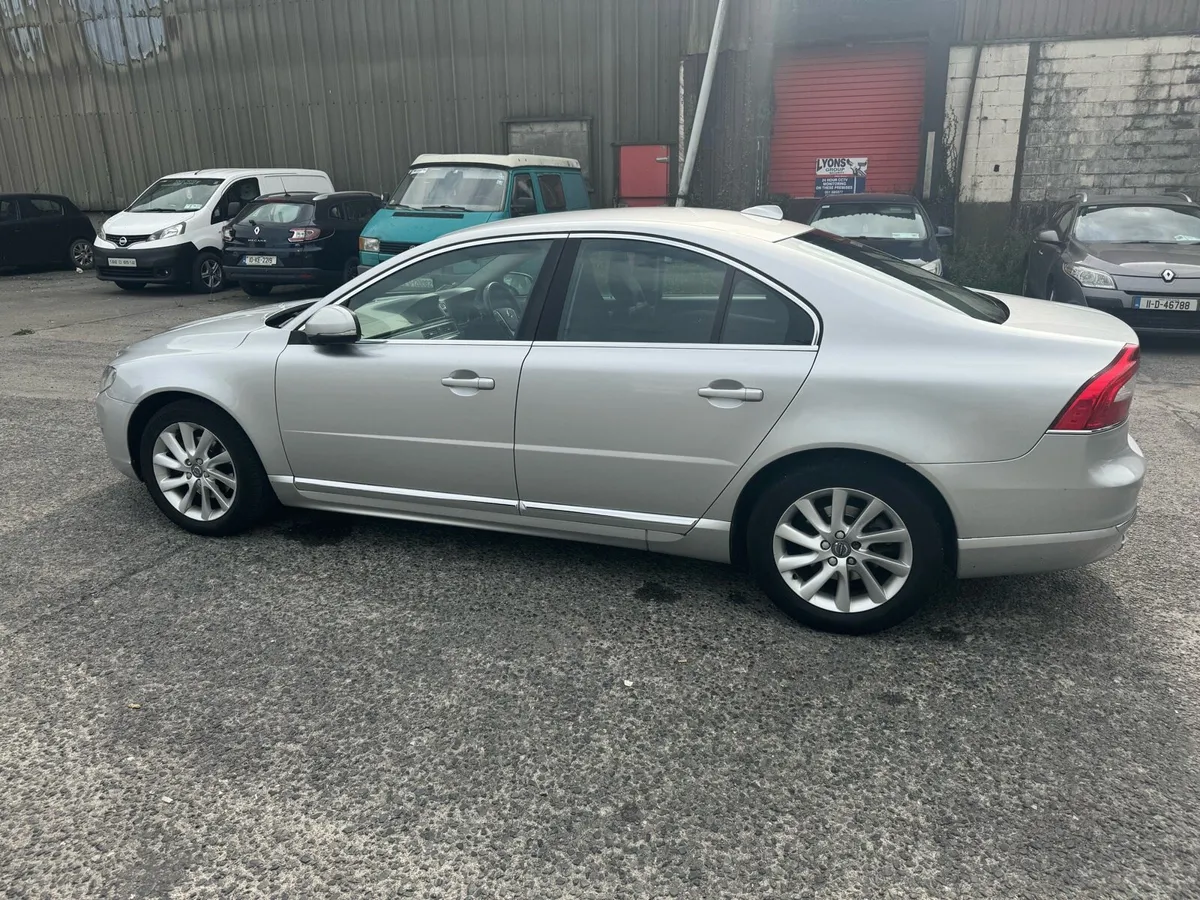 2016 Volvo S80 D4 Automatic - Image 4