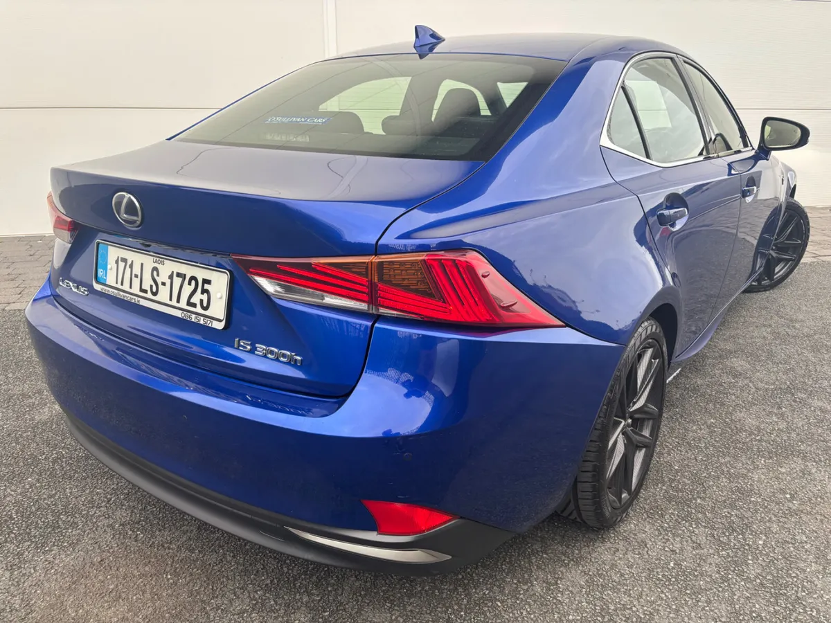 2017 LEXUS IS300 HYBRID F-SPORT A/T FDH NCT TAX - Image 2