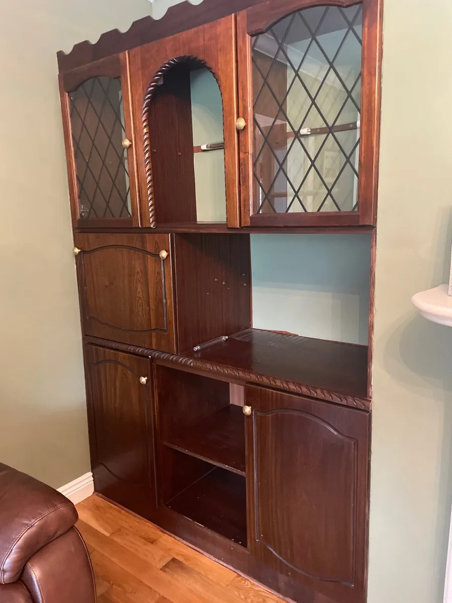 Cabinet doors - Image 1