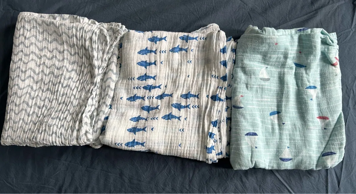 Aden & Anais muslin swaddle blanket - Image 3