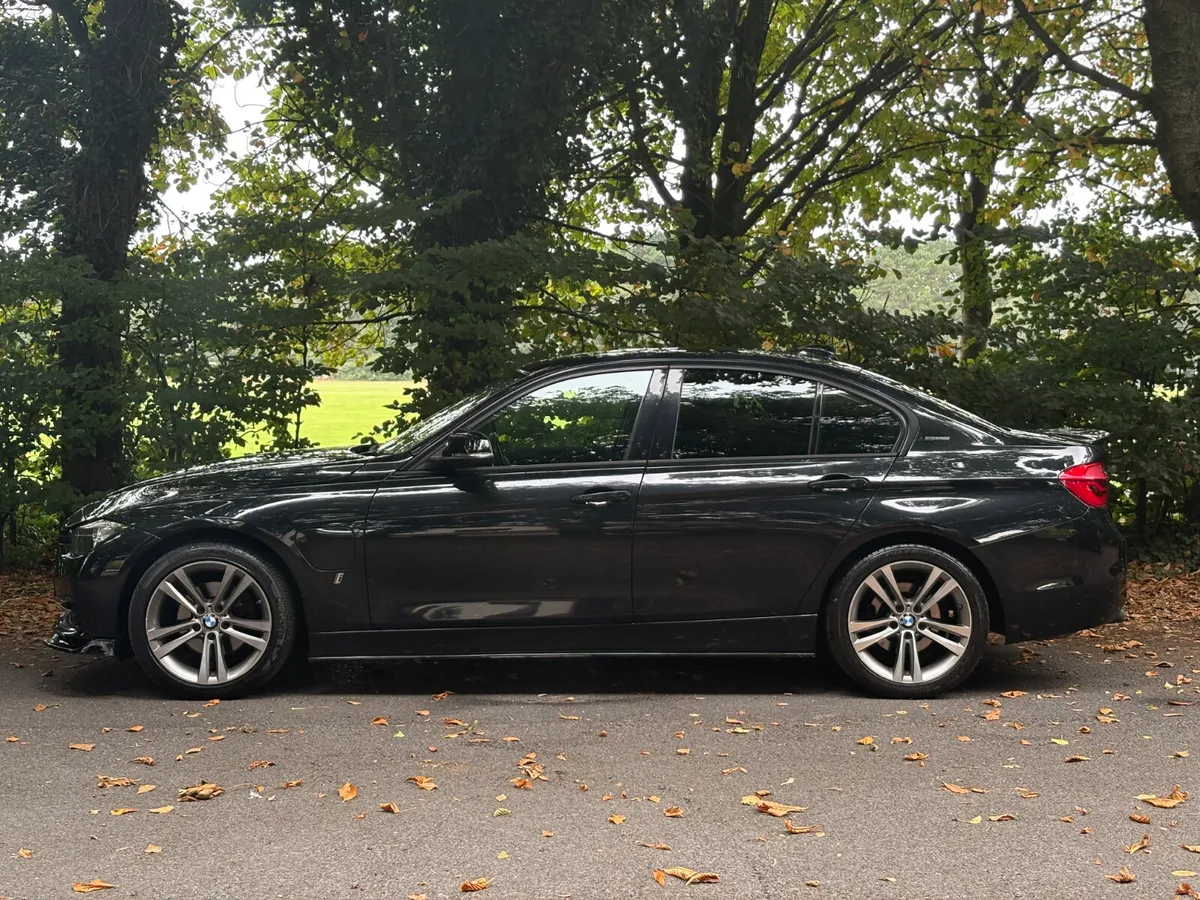 2017 BMW 330 E Sport *NCT 05/27 - Image 4