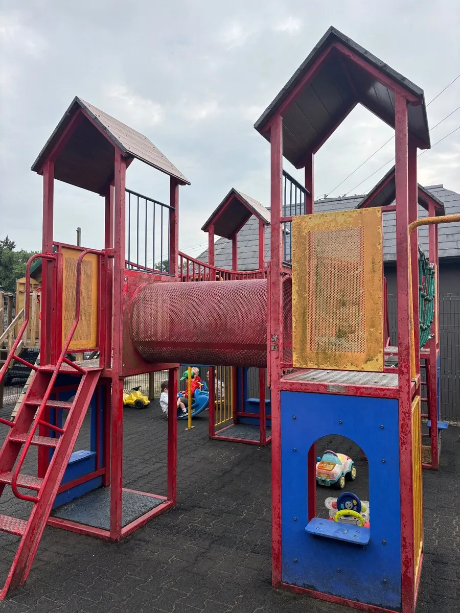 Climbing frame - Image 3