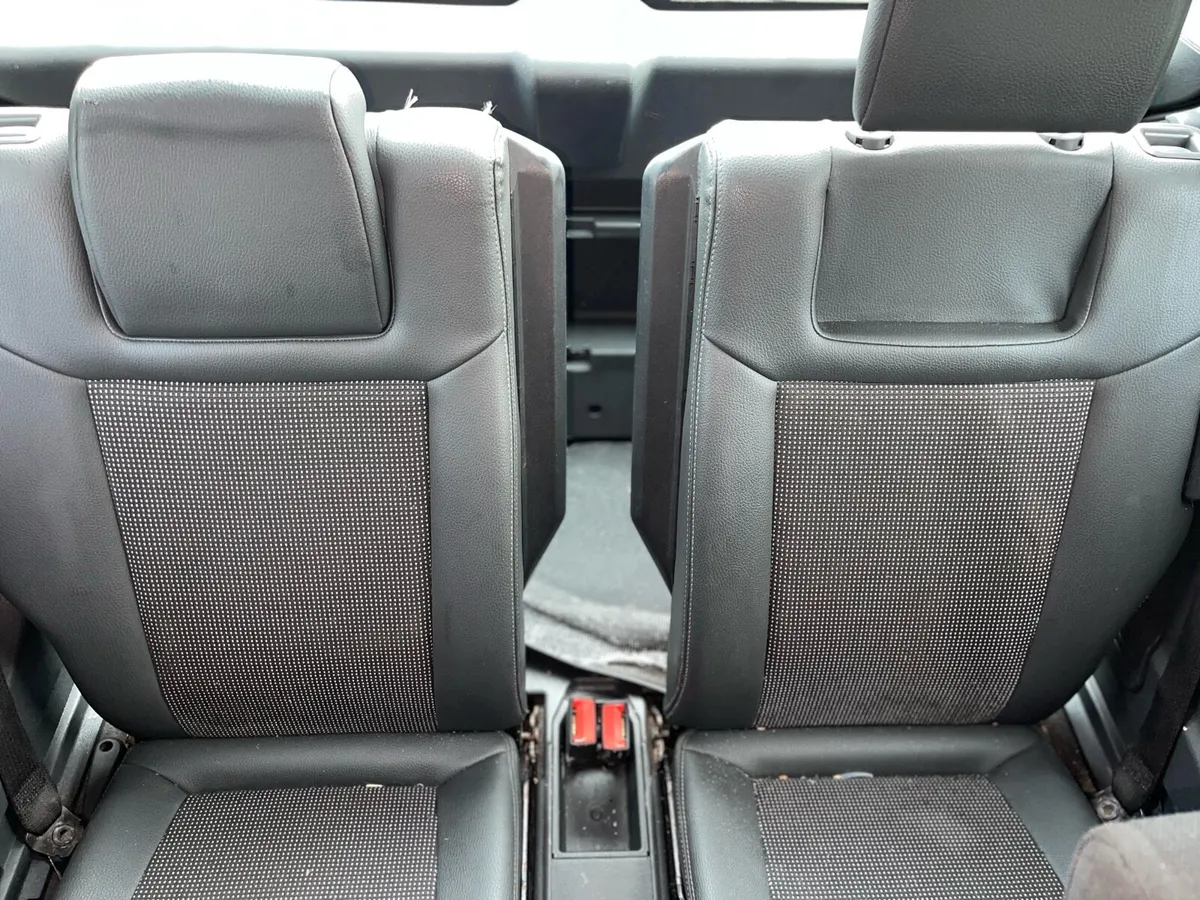 2011 Opel Zafira - Image 4