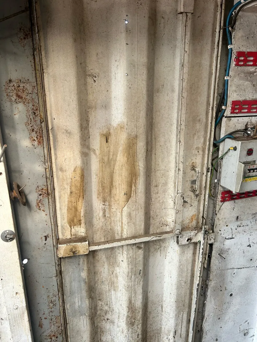 Workshop container - Image 2