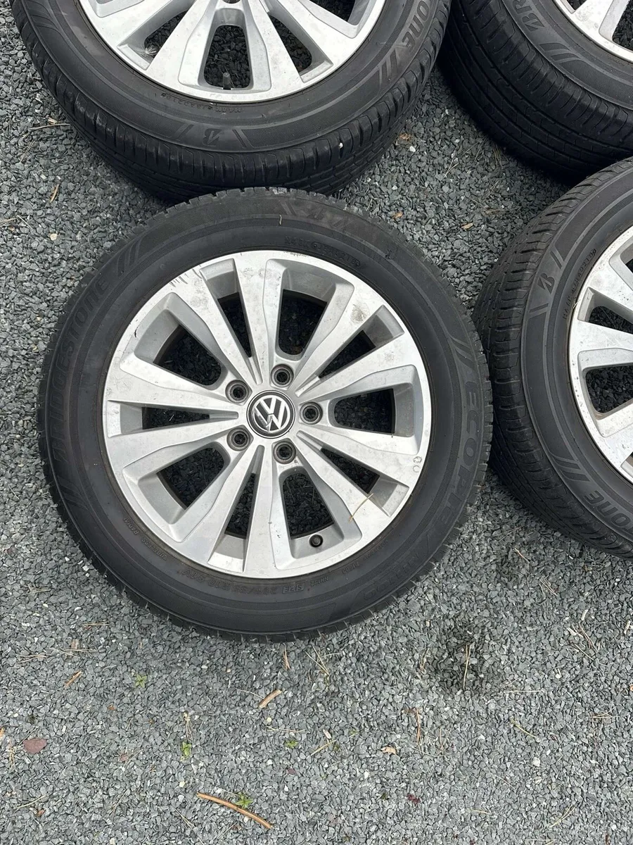 Genuine Volkswagen 16” Alloys and Tyres - Image 3