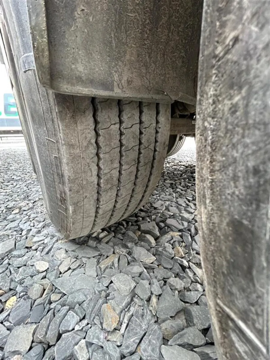 2012 MULLER Tipper - Image 2