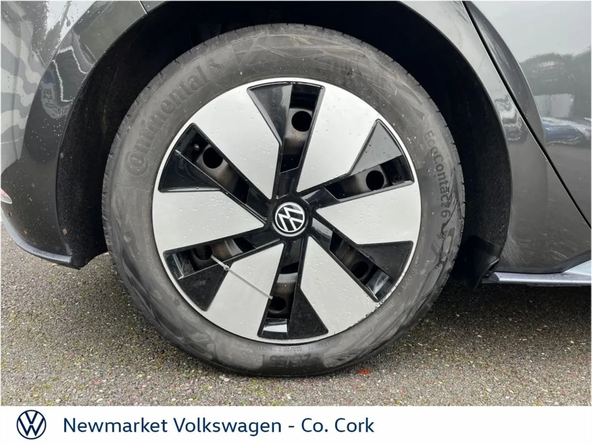 Volkswagen ID.3 Life 145BHP 58kwh Automatic Irish - Image 2
