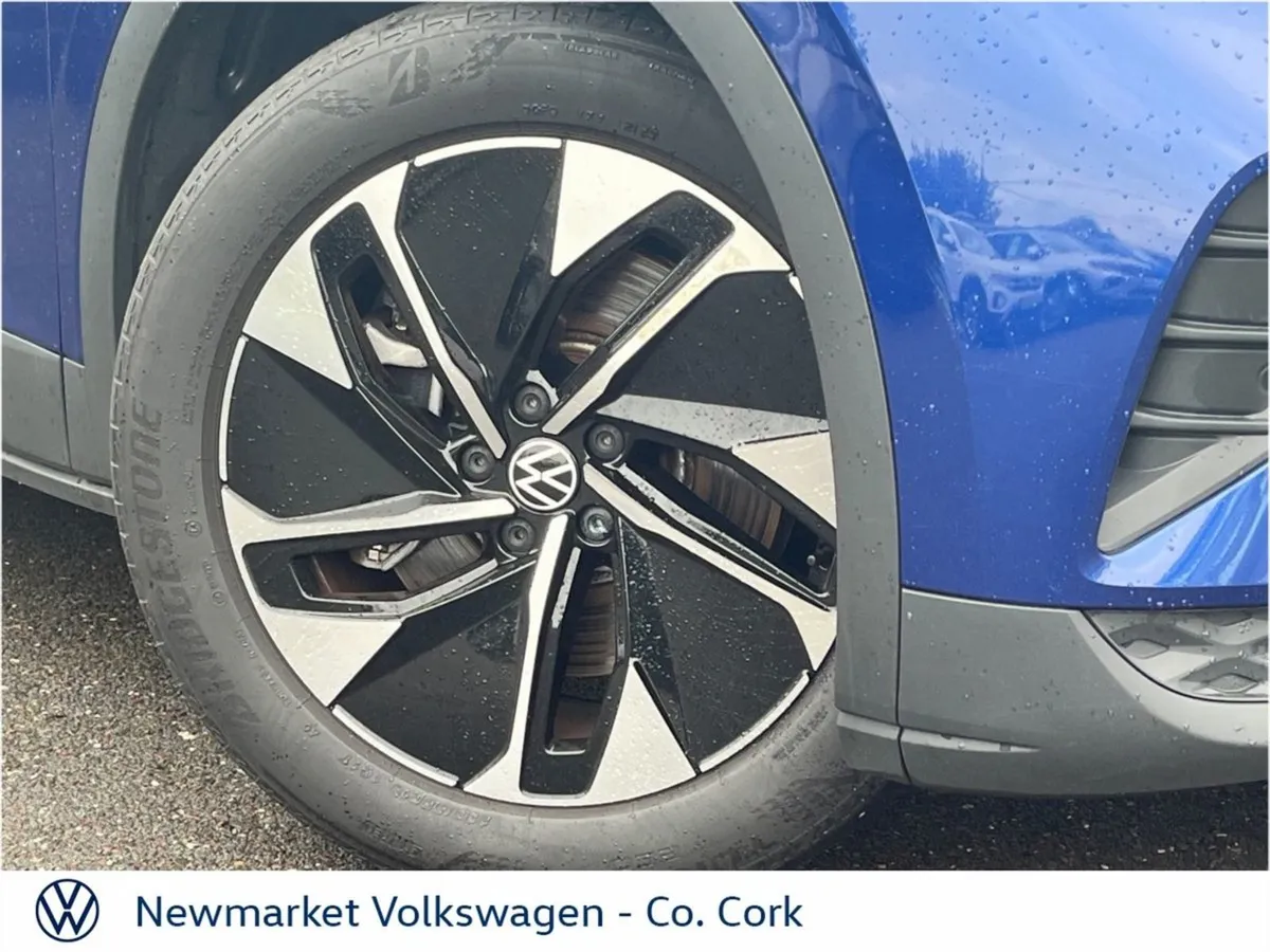 Volkswagen ID.4 Life 77kwh 174HP BIG Battery Long - Image 2