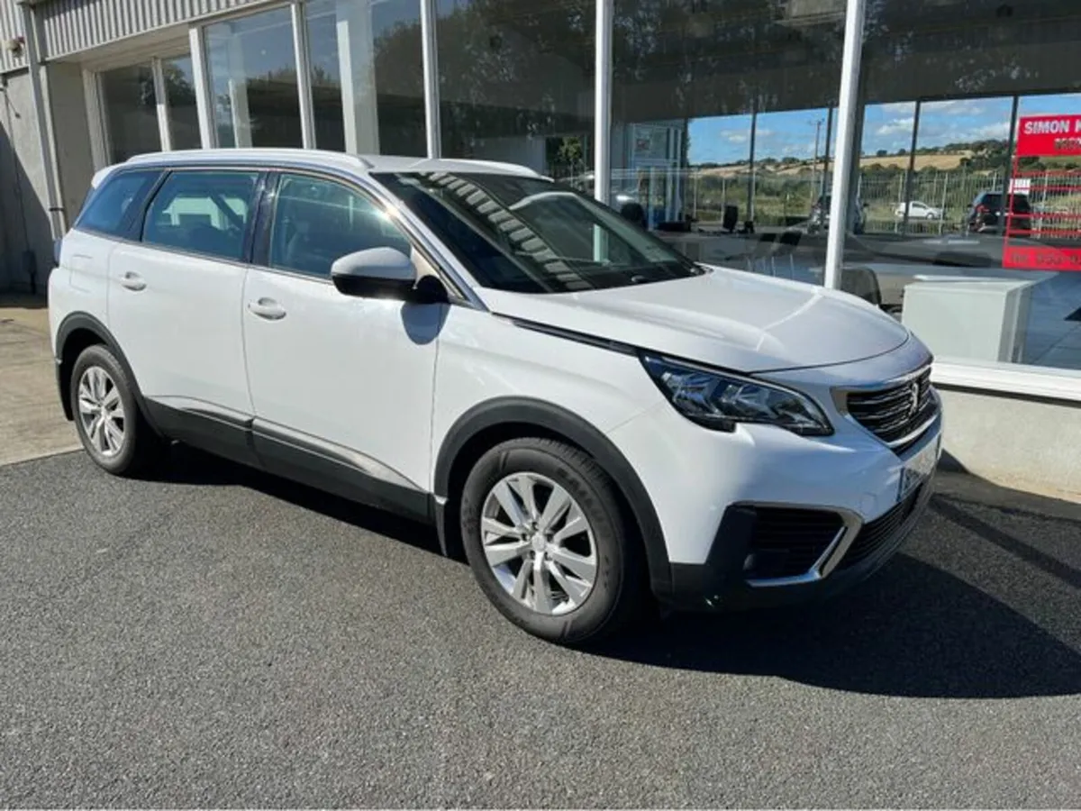 Peugeot 5008 ACTIVE 1.2 130 4DR - Image 1