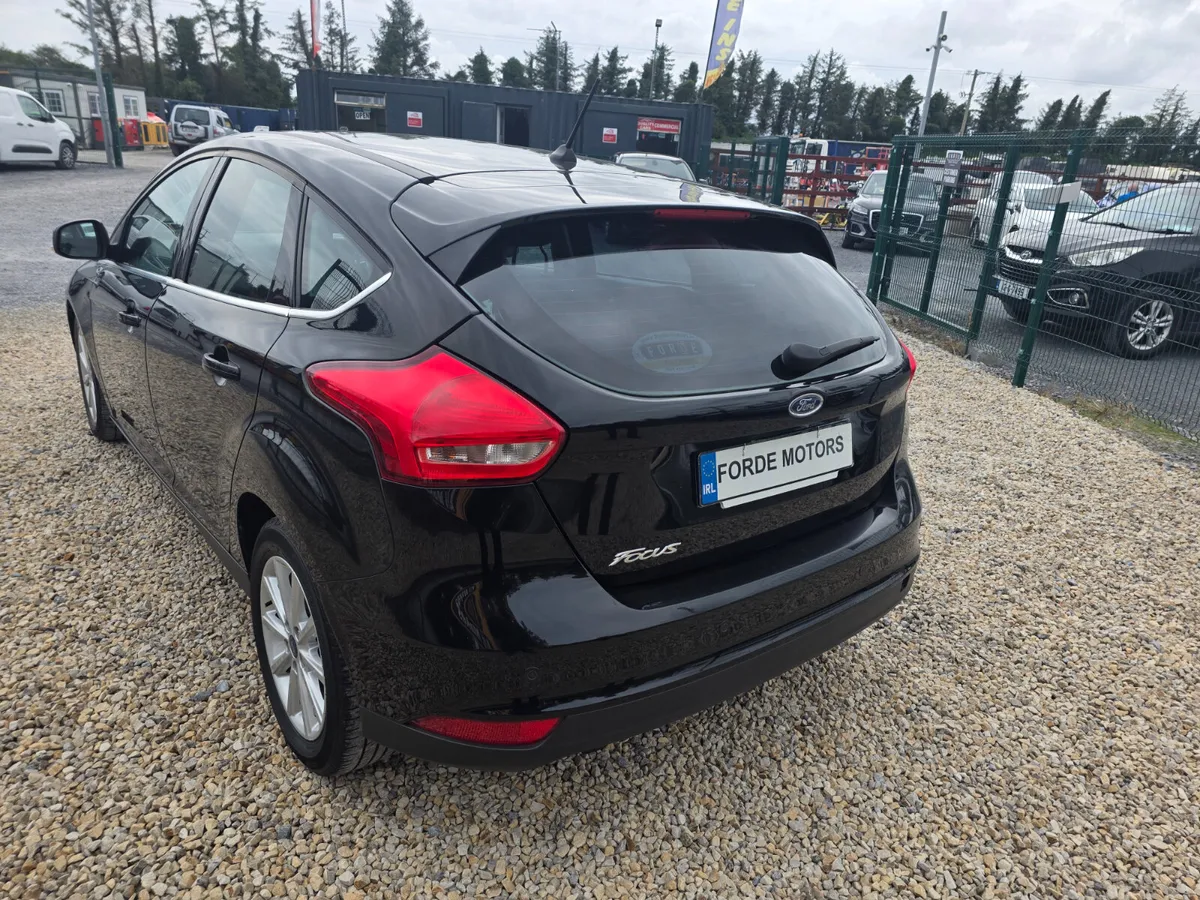 Ford Focus 2017 - Image 3
