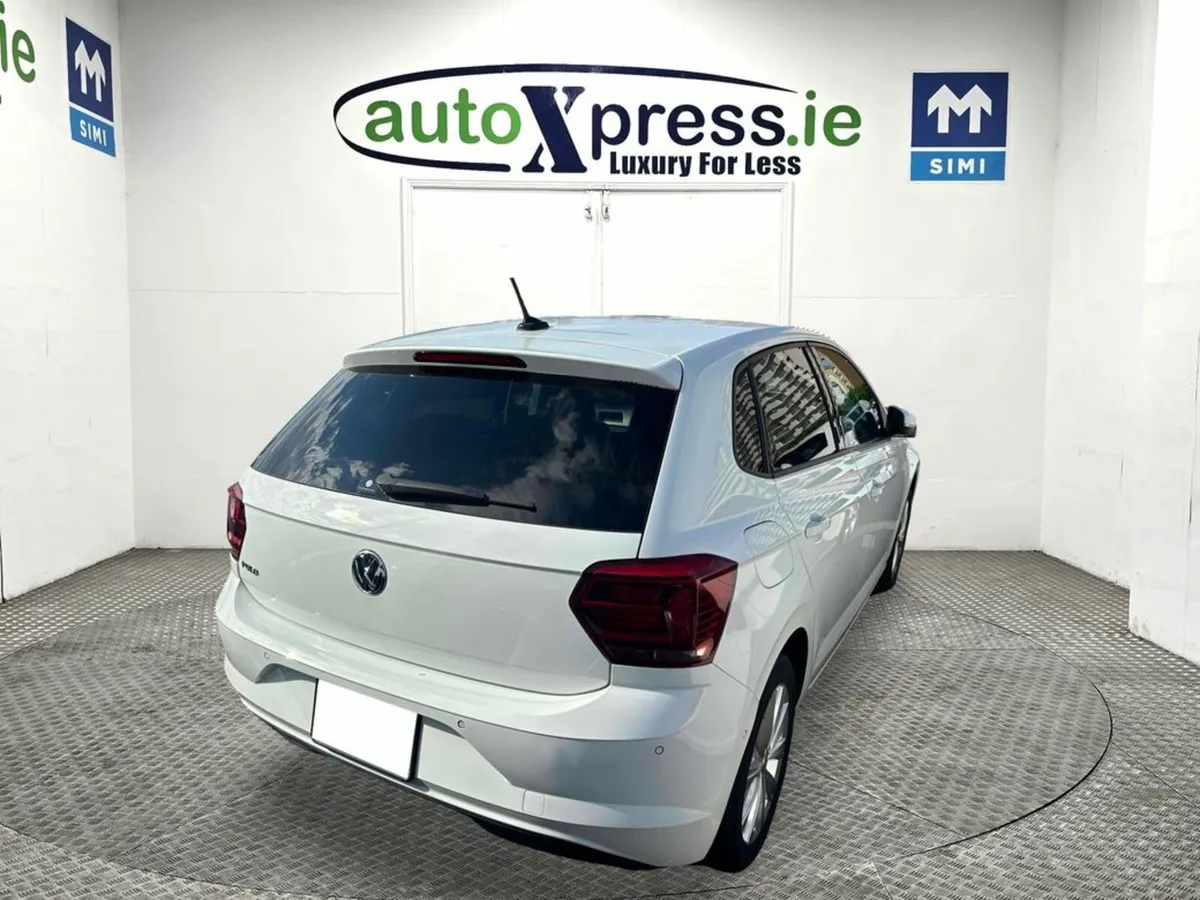 Volkswagen Polo 1.0 TSI High Line Automatic, Rever - Image 3