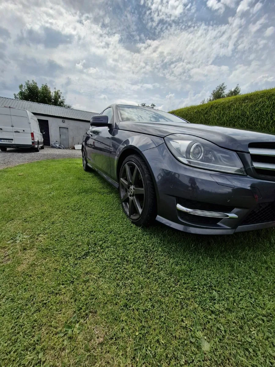 Mercedes-Benz C250 CDI AMG Sport - Image 3