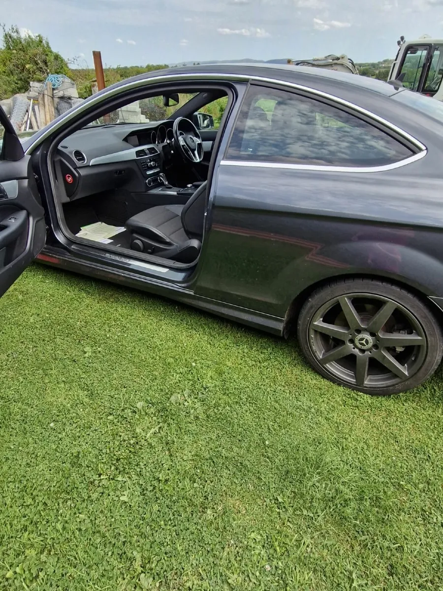 Mercedes-Benz C250 CDI AMG Sport - Image 4