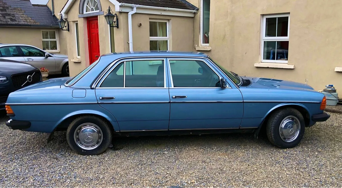 Mercedes 230E - Image 3