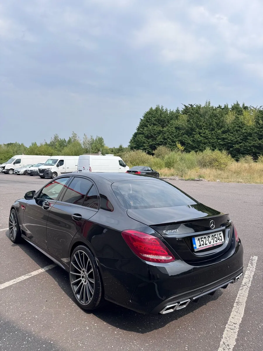 Mercedes C220D AMG - Image 2