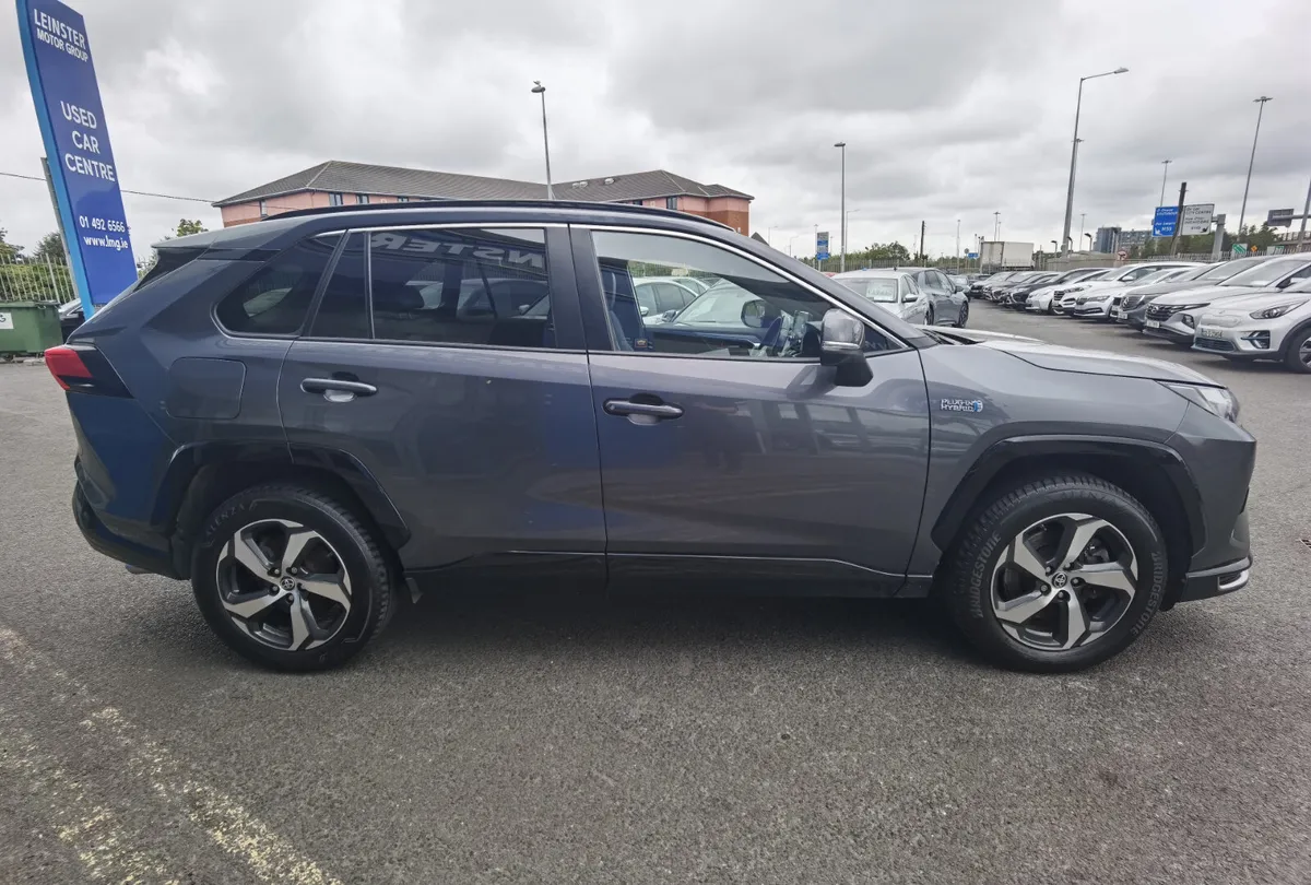 TOYOTA RAV4 2.5 VVT-I DESIGN AUTOMATIC PHEV - Image 4
