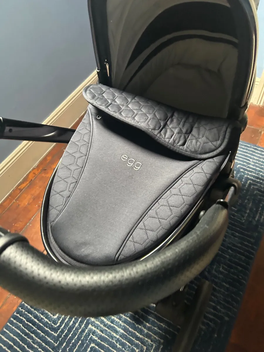 Pram - Image 2
