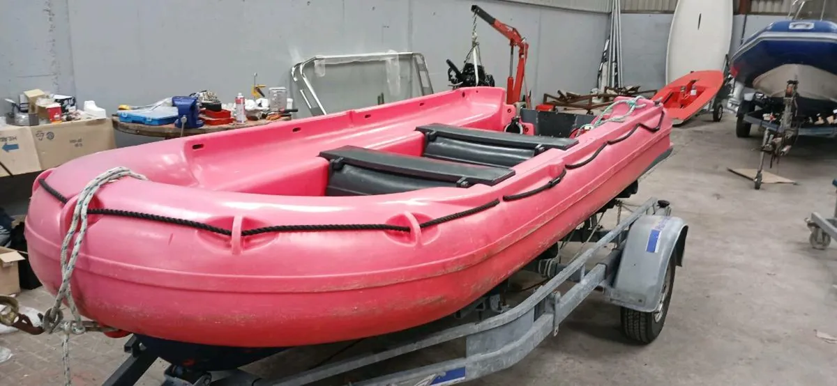 Fun Yak 390 Rescue/Club  boat - Image 3