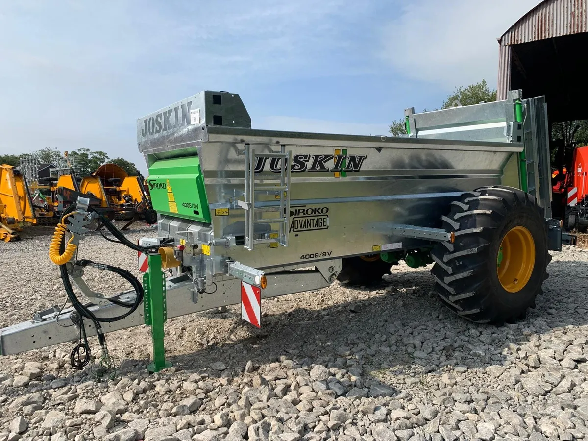 JOSKIN SIROKO 4008/8v REAR DISCHARGE, AIR BRAKES - Image 2