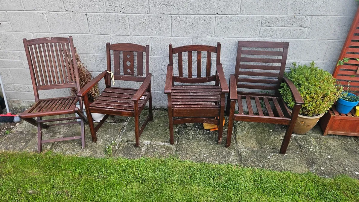 Garden table and chair set - Image 3