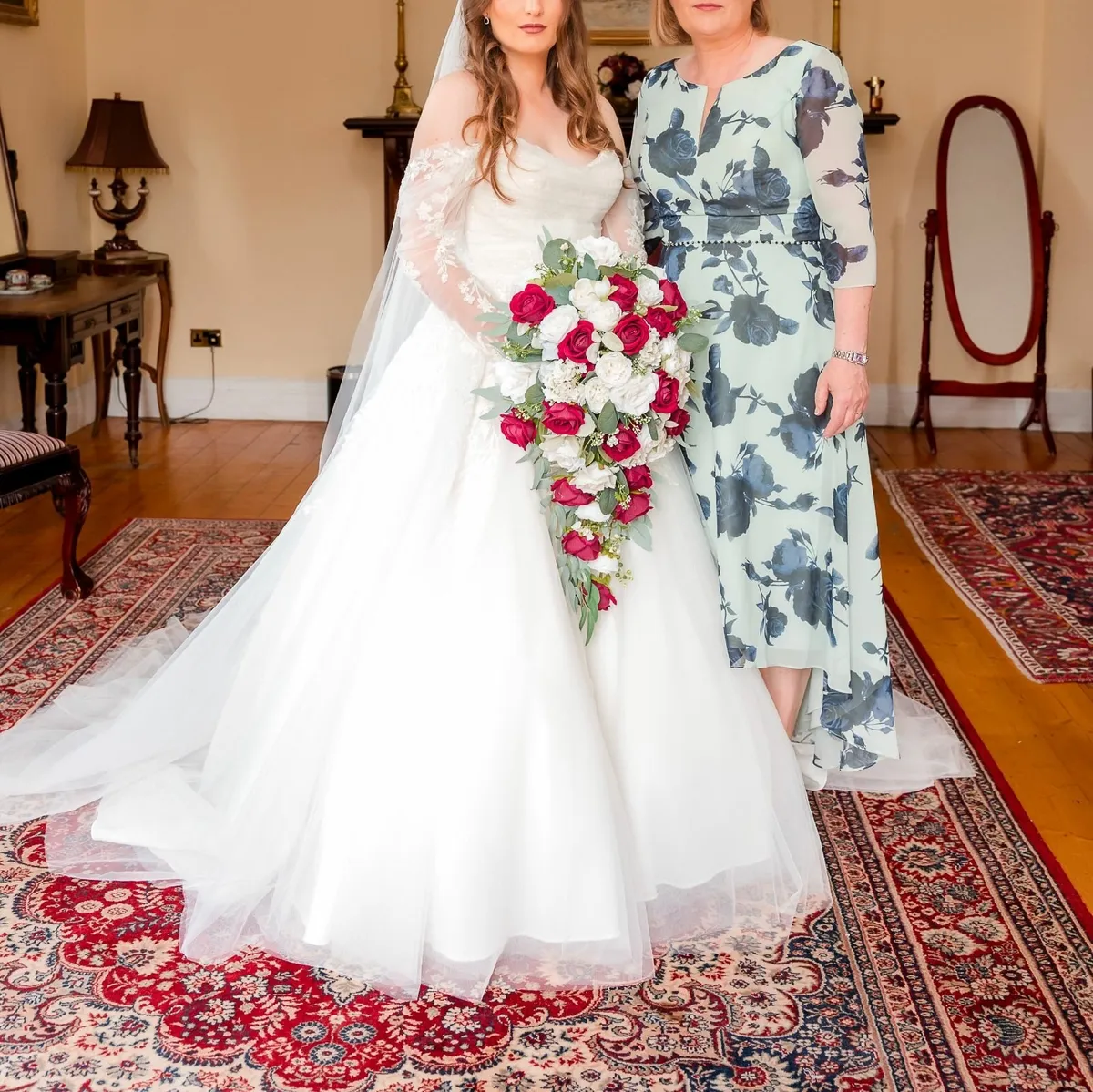 Wedding Dress - Image 4