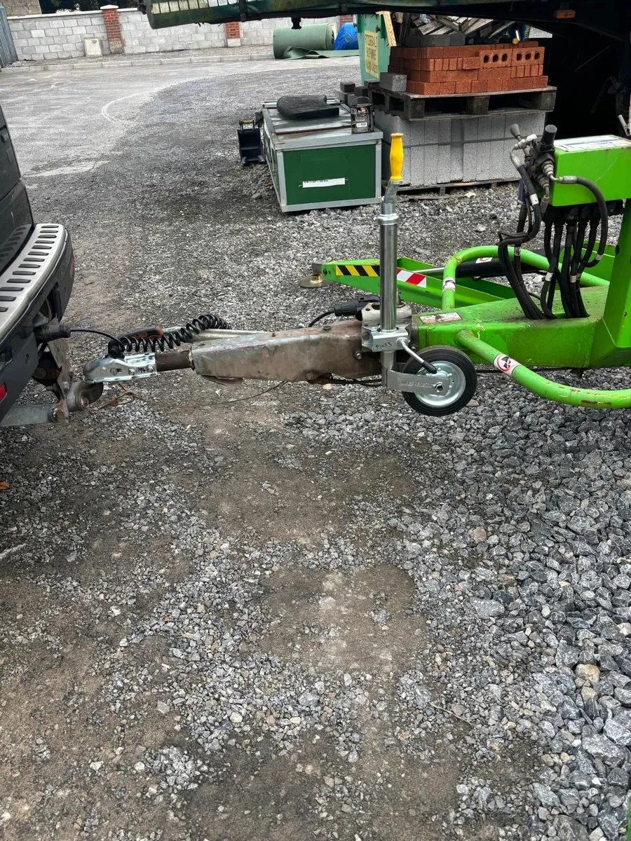 Trailer Hoist - Image 2