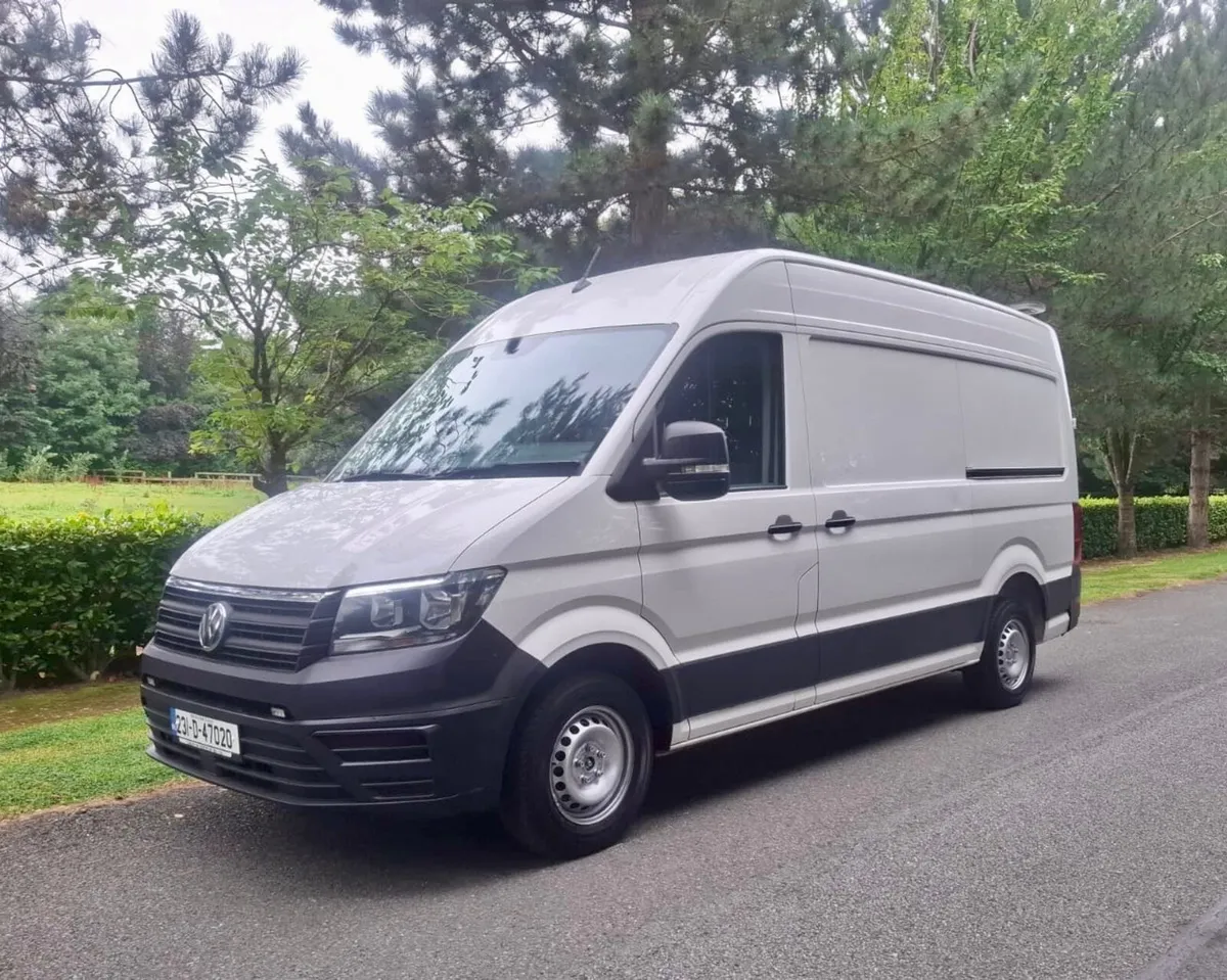 Volkswagen Crafter 2023 DOE 8/26 - Image 1