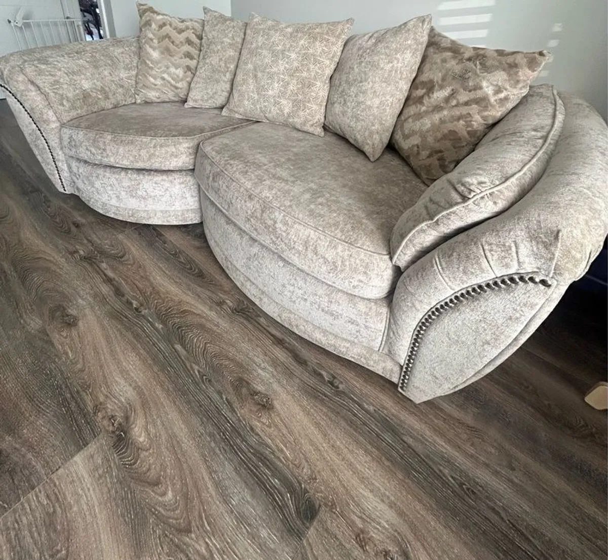 3 and 2 seater sofa - Image 2