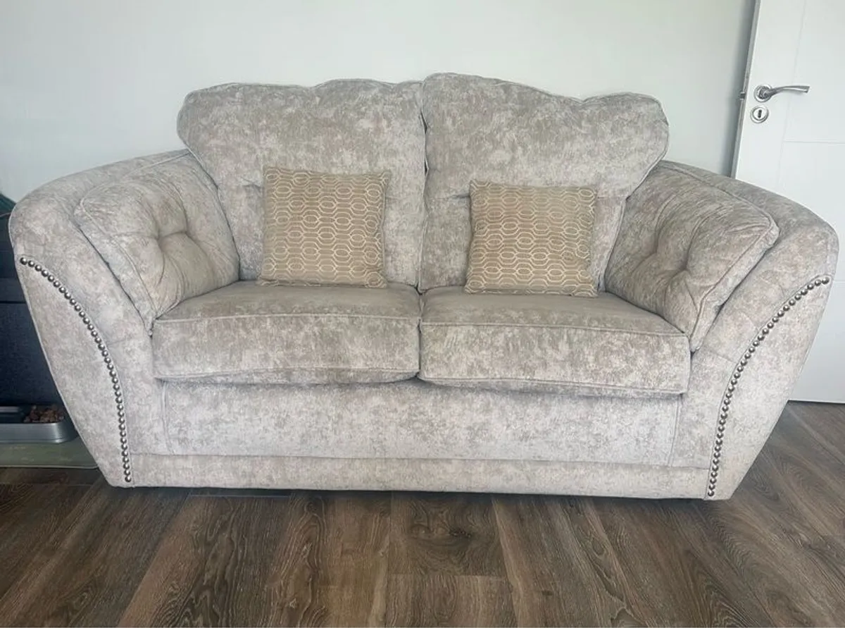3 and 2 seater sofa - Image 4