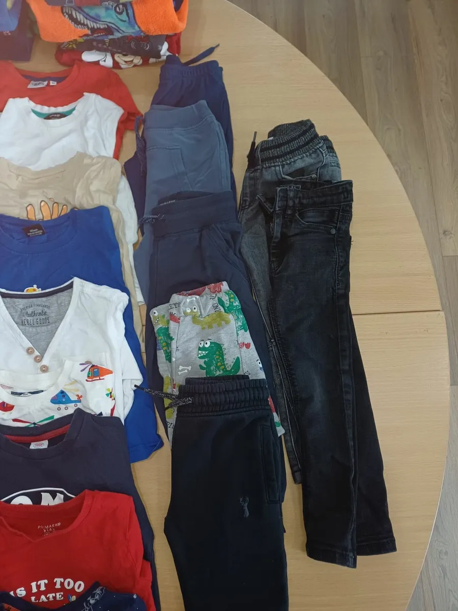 Boys 3-4 bundle - Image 1