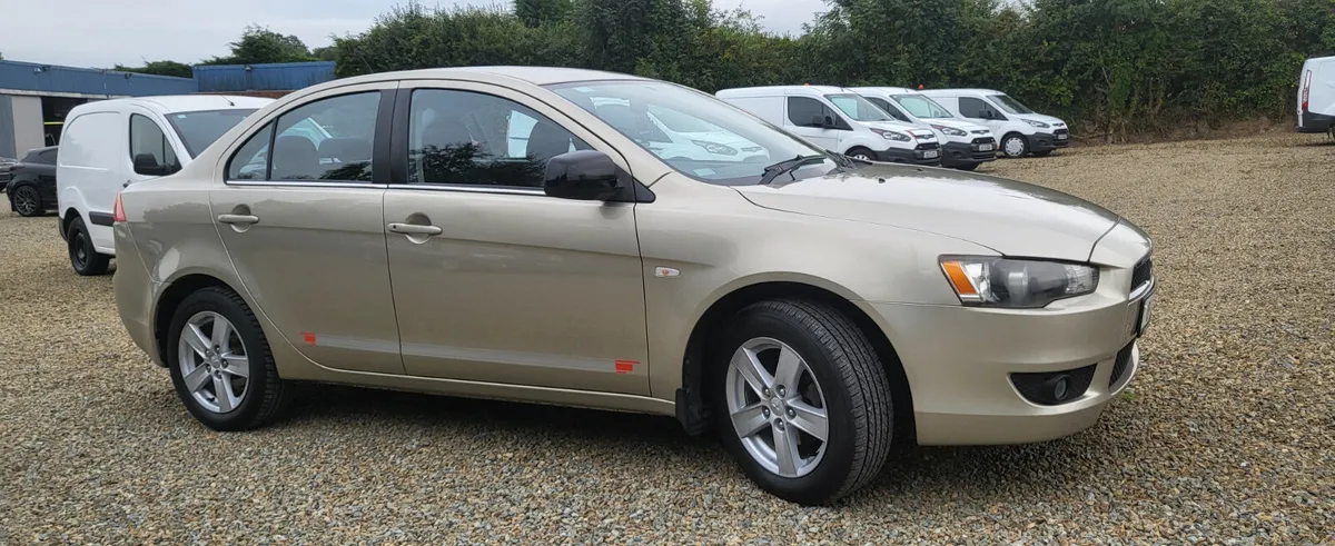 Mitsubishi Lancer 2010 - Image 1