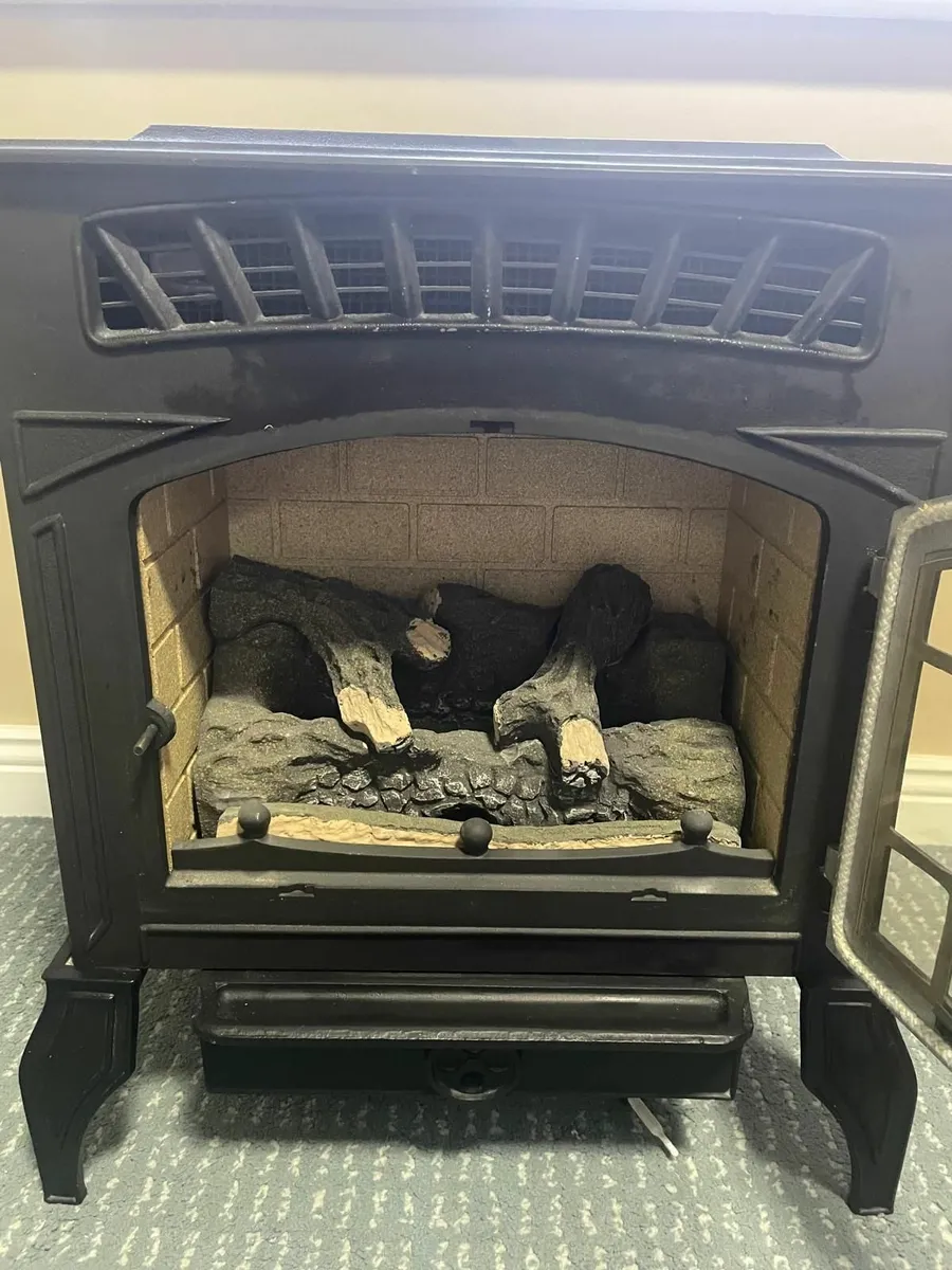 Burley Ambience 4121 Log Effect Flueless Gas Stove - Image 3