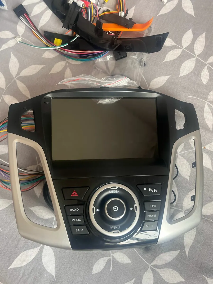 Car play stereo system - Image 4