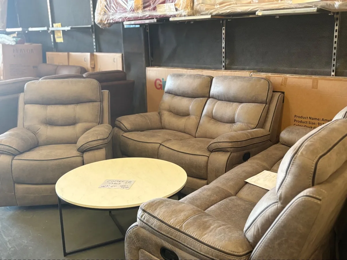 Recliners - Image 3