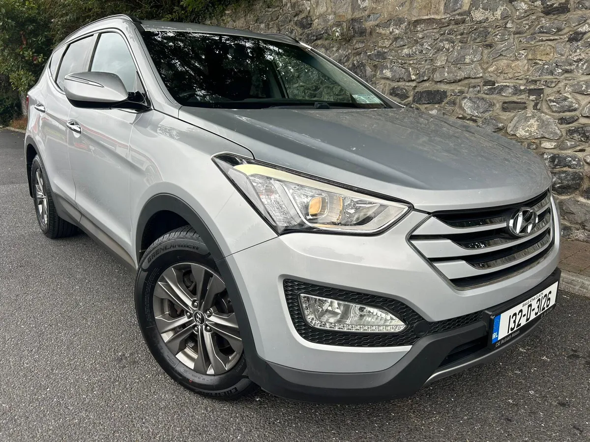 Hyundai Santa Fe 2013 4X4 Auto 7 seater - Image 1