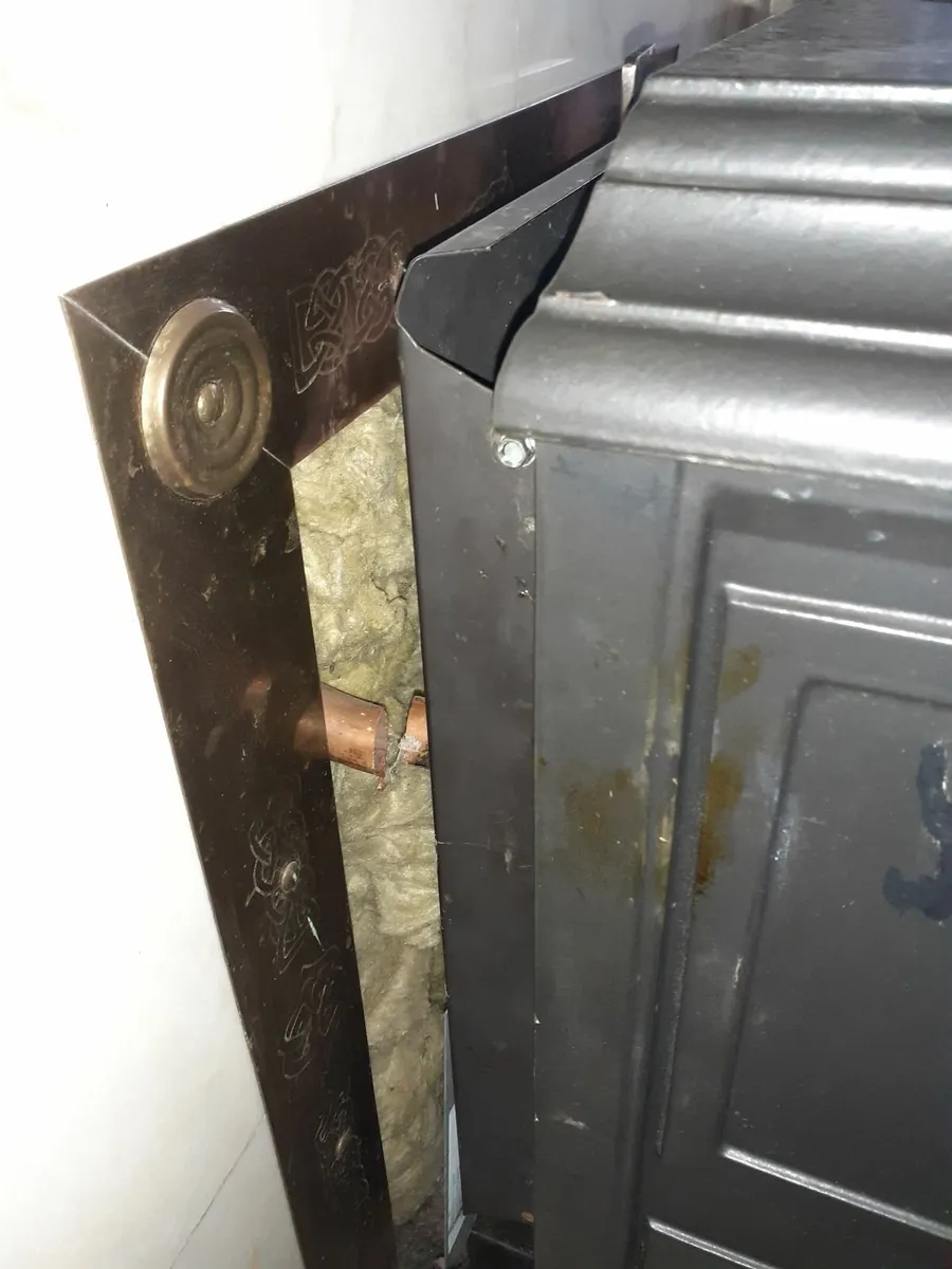 Stove with backboiler - Image 3