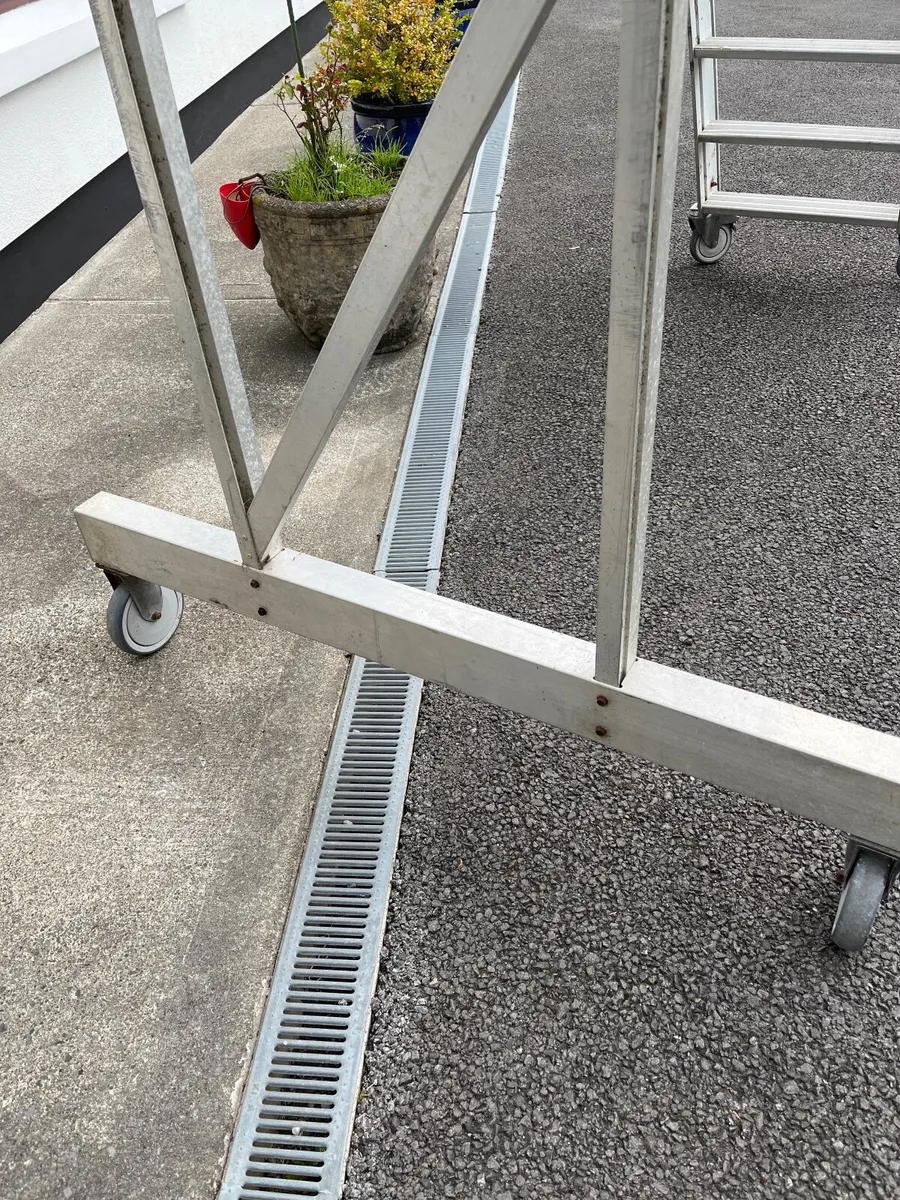 Ladder.  Podium. Step - Image 4