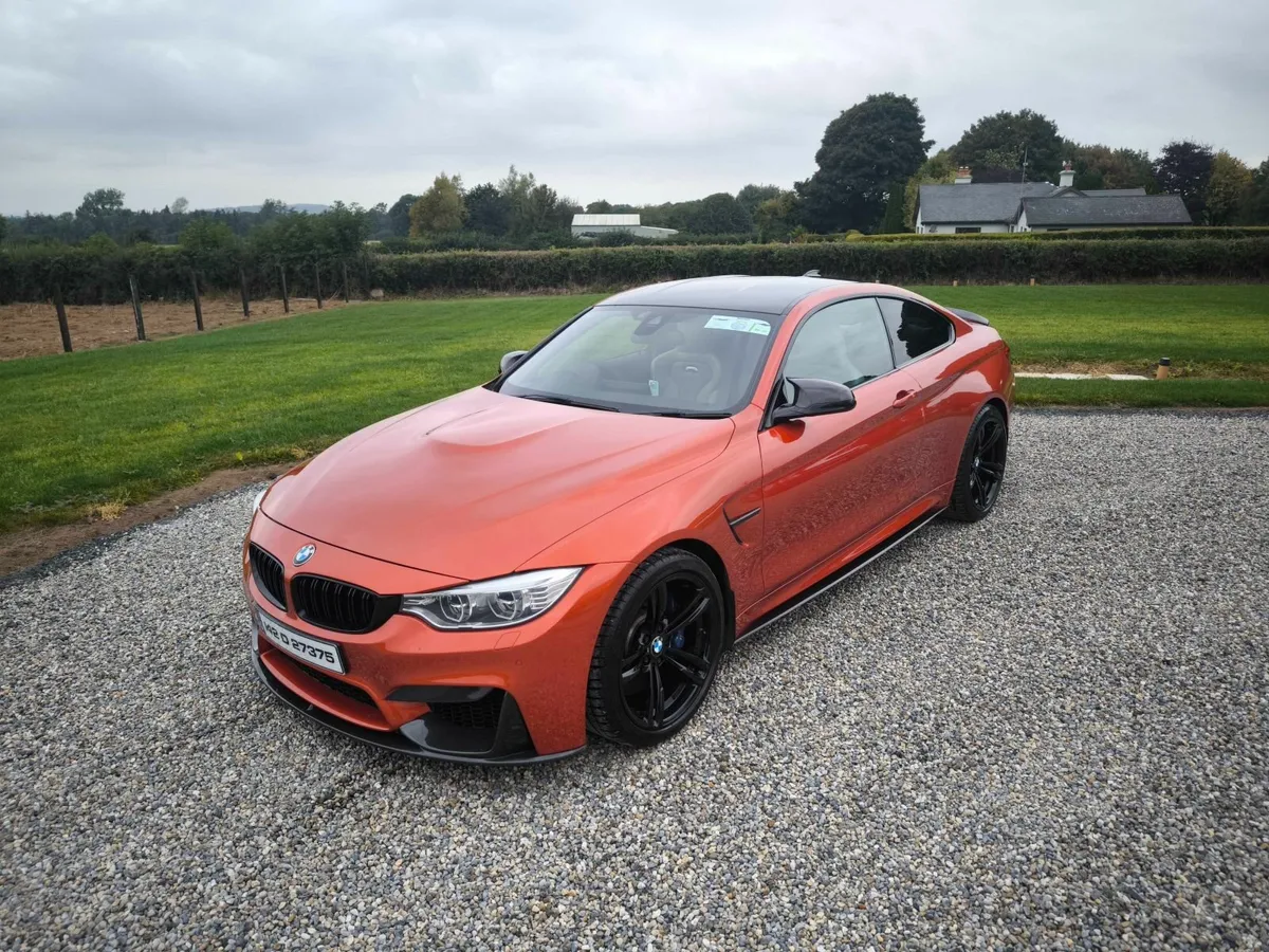 BMW M4 - Image 2