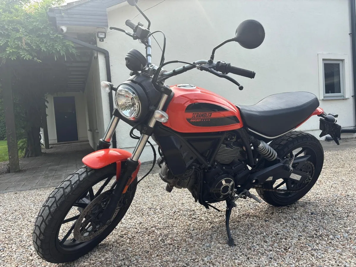 Ducati Scrambler Sixty2 400cc - Image 2