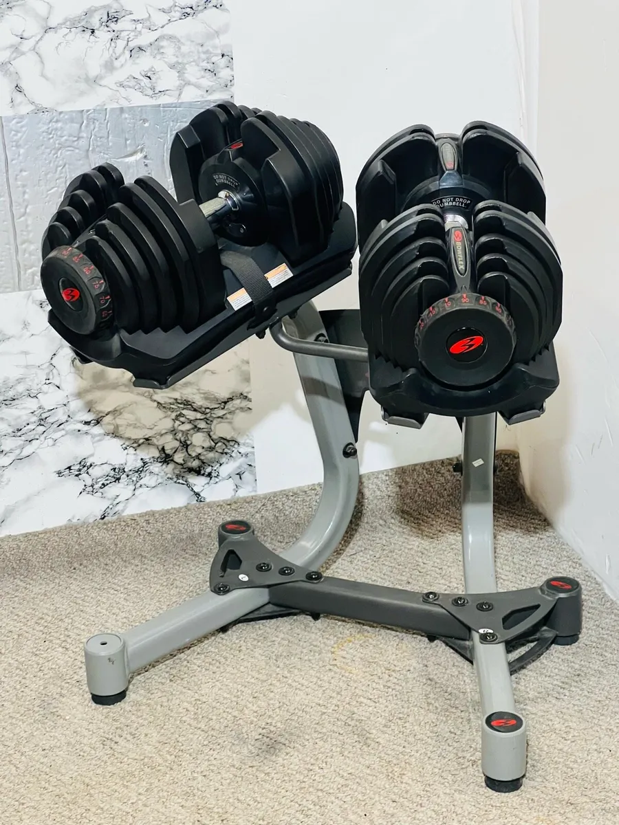 BOWFLEX 40 KG ADJUSTABLE DUMBBELLS WITH STAND - Image 4