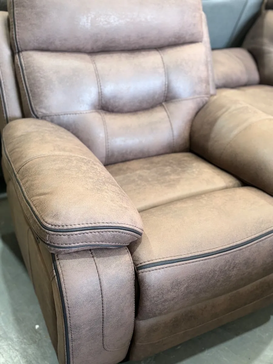 Recliners - Image 1