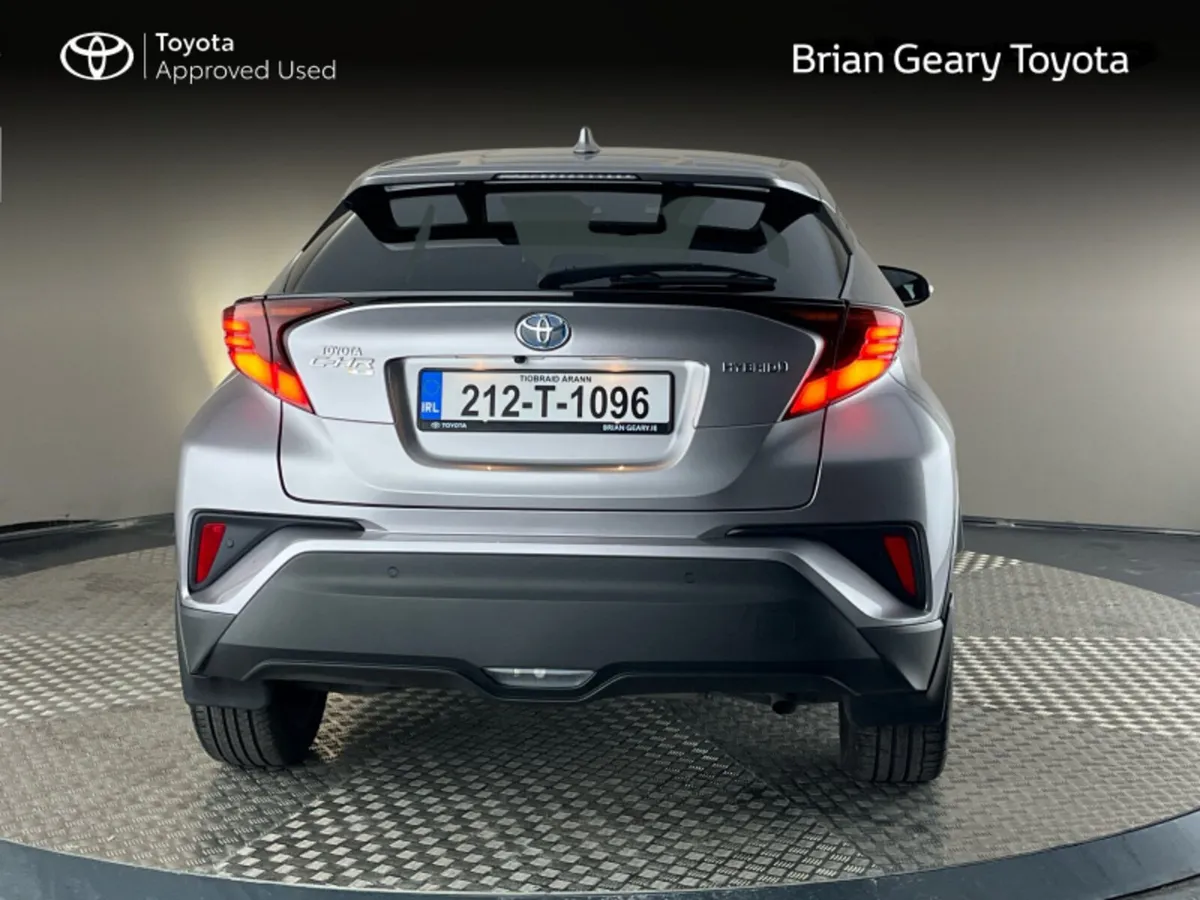 Toyota C-HR HYBRID SOL - Image 4