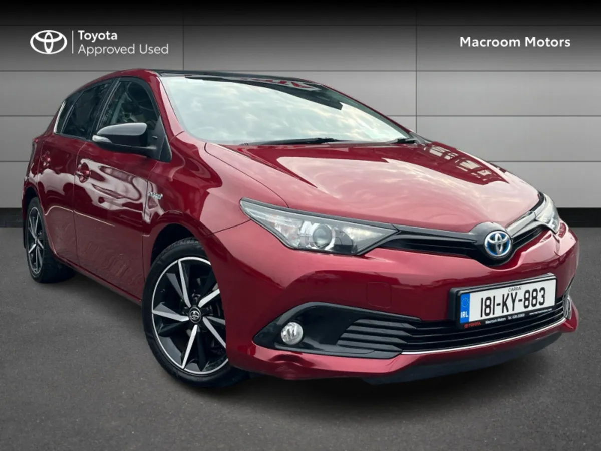 Toyota Auris HYBRID LUNA SPORT 4DR AUTO - Image 1