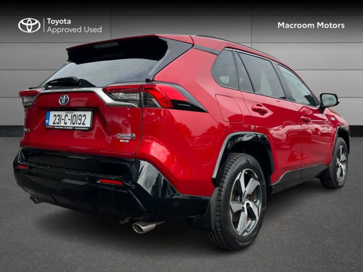 Toyota RAV4 RAV4 PLUG-IN HYBRID SOL - Image 2