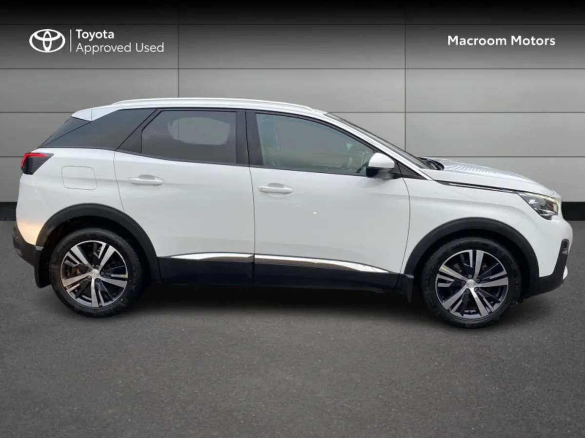 Peugeot 3008 ALLURE 1.2 130 4DR - Image 3