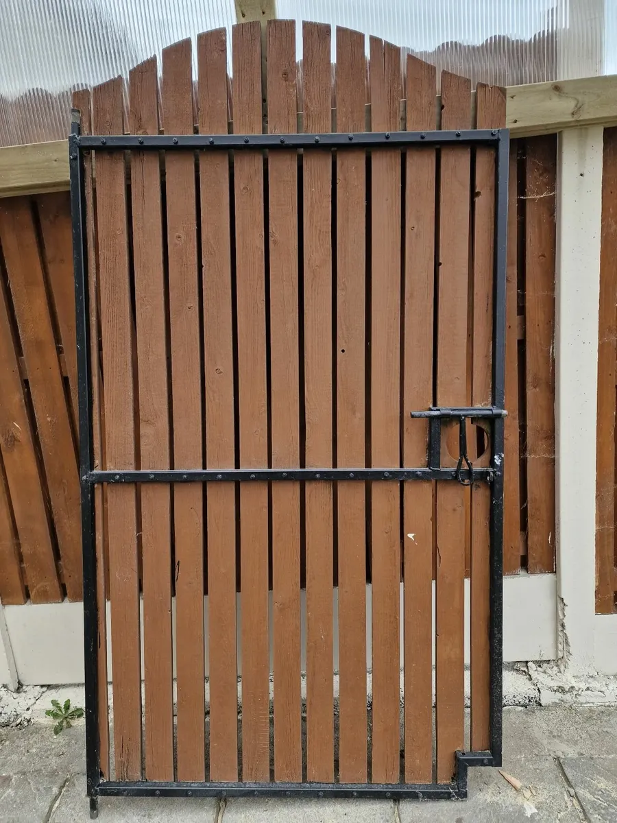 Site gate - Image 3