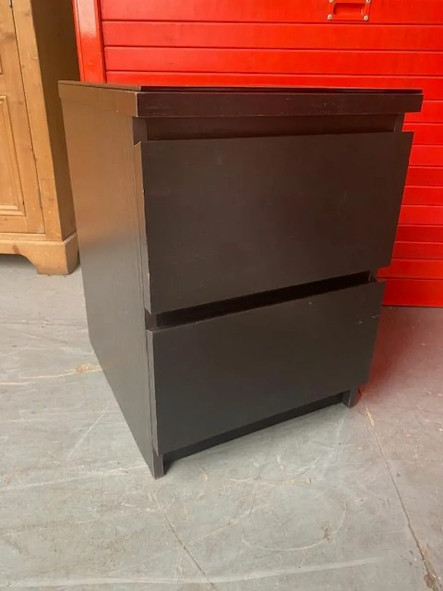 cabinet - Image 1