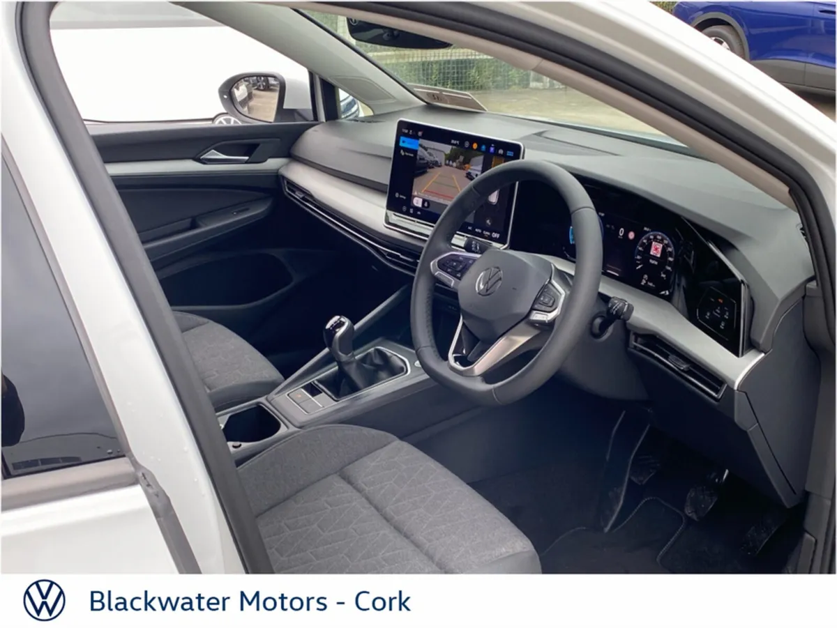 Volkswagen Golf 2.0TDI 116BHP 5DR EDITION 75 - Image 4