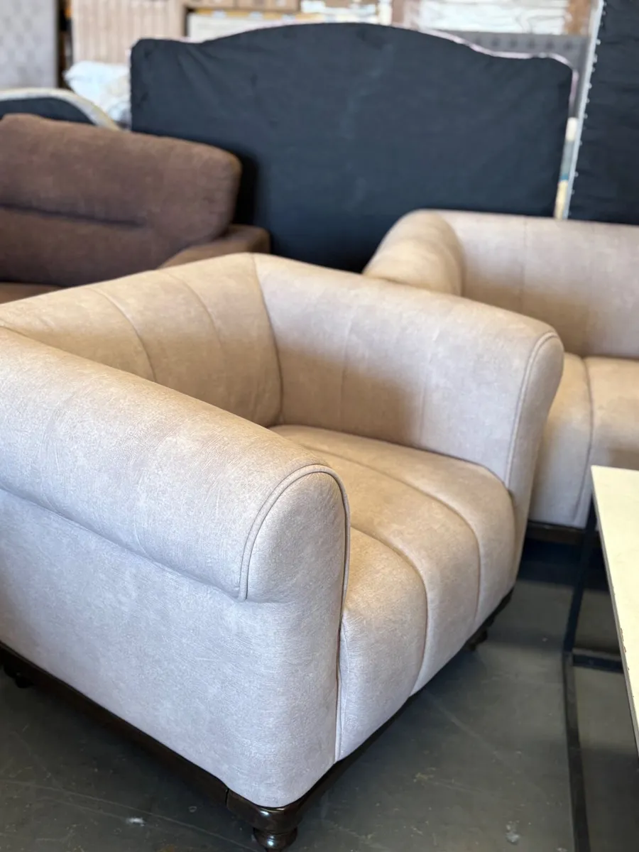 Sofa set - Image 1