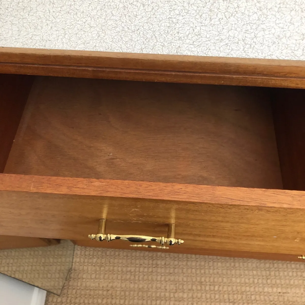 Chest of drawers - Image 2